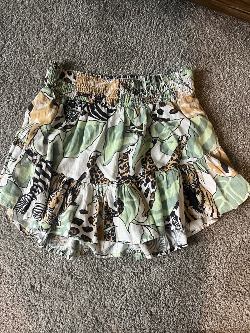 aerie Green & Tan Jungle Print Tiered Part Linen Mini Skirt